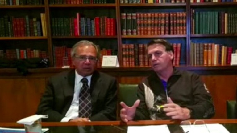 "O senhor está me dando um tiro", diz Guedes a Bolsonaro em conversa vazada