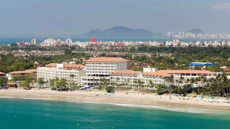 Silvio Santos deve R$ 2 milhões de IPTU atrasado por hotel de luxo no Guarujá