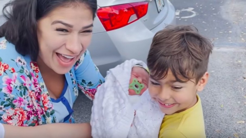 Simone mostra 1º encontro do filho Henry com Zaya e reação encanta fãs