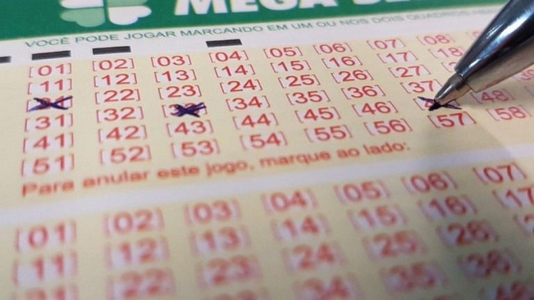 Mega-Sena: aposta única no PR leva prêmio de 2,7 milhões; veja os números