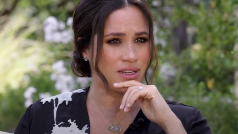Meghan Markle diz que família real "perpetua mentiras" sobre ela e Harry