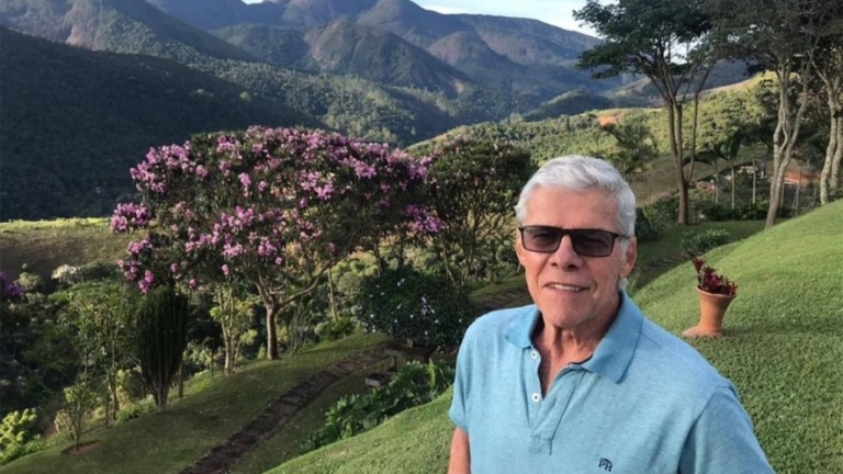 José Mayer surpreende os fãs e posta primeira foto após afastamento da TV