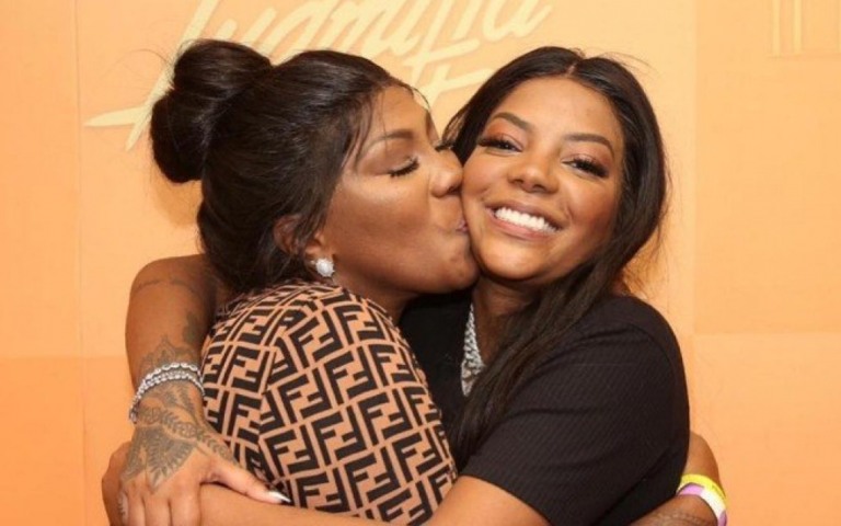 Mãe de Ludmilla detona pai da cantora: "Foi preso oito vezes assaltando"