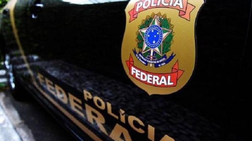 PF faz operação contra fraudes no auxílio emergencial em 8 estados