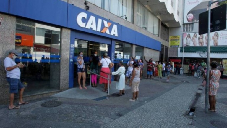 PEC do novo auxílio pode afetar deduções do Imposto de Renda e MEI; entenda