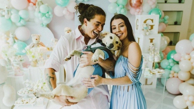 Whindersson Nunes e Maria Lina revelam sexo do bebê e anunciam noivado