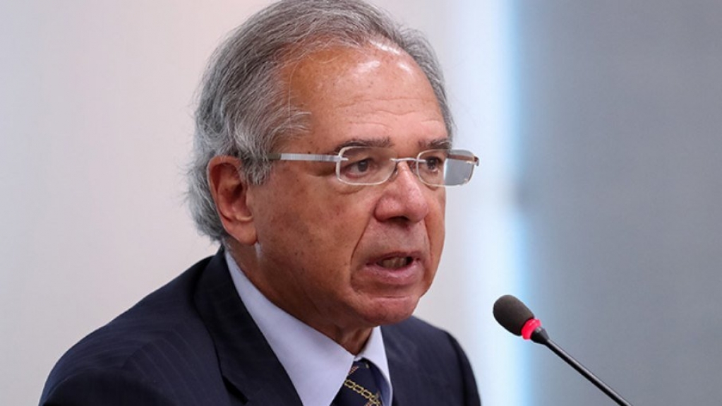 Guedes bate martelo e define parcelas entre R$ 175 e R$ 375 para auxílio