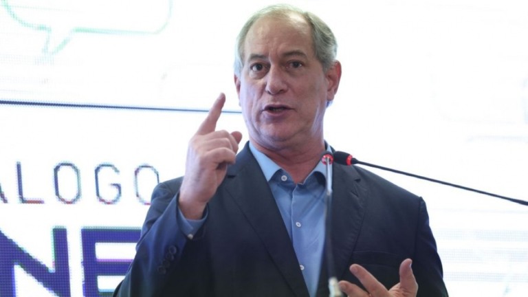 Ciro Gomes sobre candidatura de Lula: "Não contem comigo para esse circo"