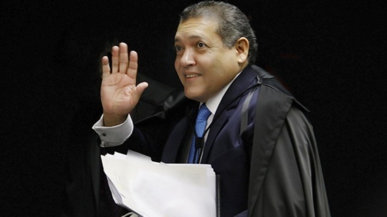 Nunes Marques pede vista no processo de suspeição de Moro
