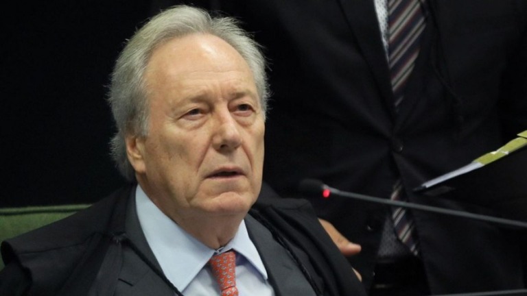 Lewandowski cita "perplexidade" da comunidade jurídica ao votar contra Moro