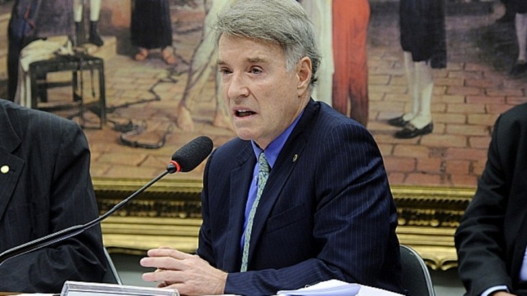 Eike Batista é denunciado por manipulação das bolsas do Canadá e da Irlanda