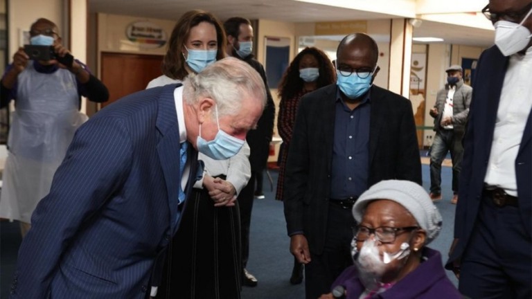 Charles posta fotos apenas com negros após Meghan Markle falar de racismo