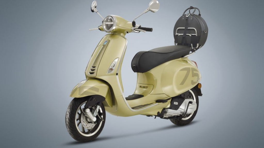 Vespa ganha série especial de comemoração dos 75 anos do modelo