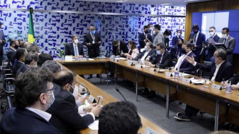 STF tenta achar solução para os impasses nos processos de Lula e Moro; entenda