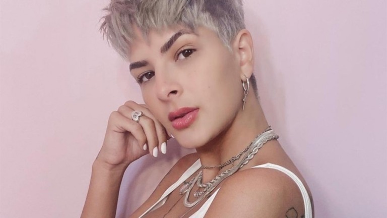 "A vida acaba afastando as pessoas", diz Lary Bottino sobre amizade com Anitta
