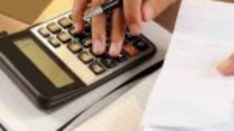Inflação em 2021 tem décima alta seguida na estimativa e chega a 4,6%, diz BC