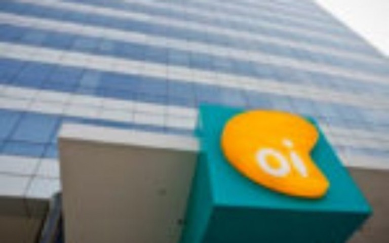 Oi (OIBR3) conclui venda de unidade de data center para Titan por R$325 mi