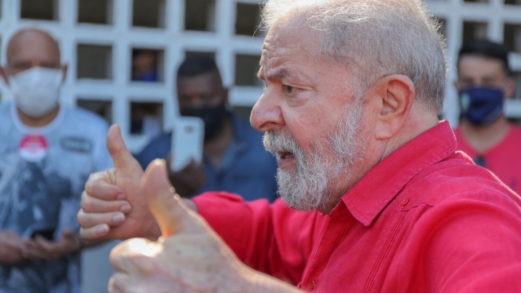 Lava Jato: juiz mantém bens de Lula bloqueados após caso ser designado para o DF Lava Jato: juiz mantém bens de Lula bloqueados após caso ser designado para o DF