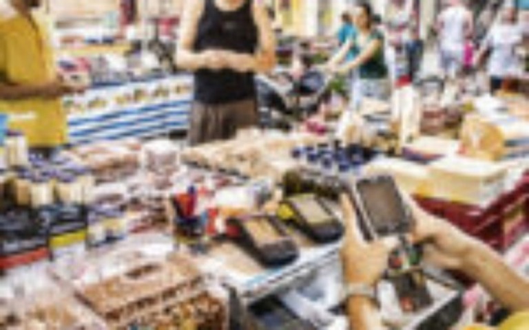 Ministério da Economia prevê alta de 3,2% do PIB no ano, com inflação acima da meta