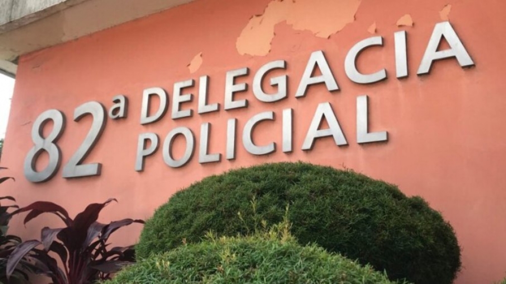 Gangue rouba mulher e filha de líder do PCC e acaba no 'tribunal do crime'; veja Gangue rouba mulher e filha de líder do PCC e acaba no 'tribunal do crime'; veja