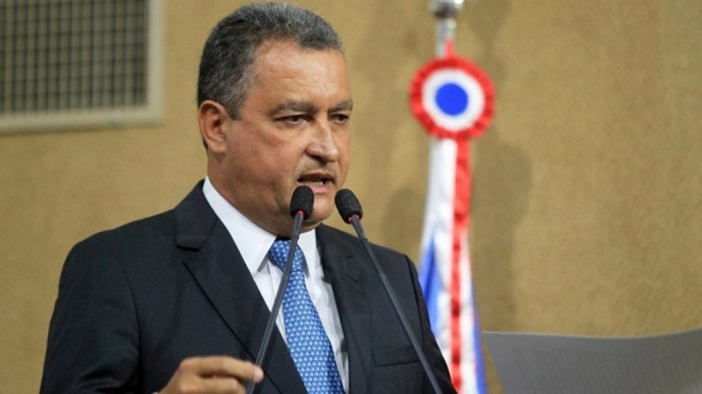Governador da Bahia aciona PGE para opor-se contra ação movida por Bolsonaro Governador da Bahia aciona PGE para opor-se contra ação movida por Bolsonaro