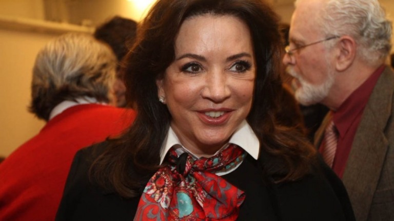 Iris Abravanel nega ter furado fila da vacina contra Covid-19