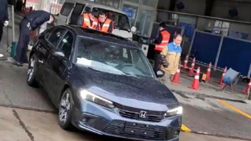 Novo Honda Civic é visto novamente sem disfarces na China