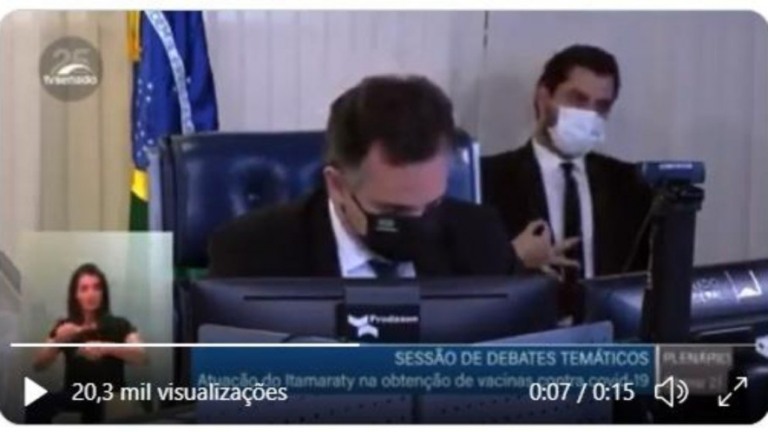 Bolsonaro revela para interlocutores que afastará Filipe Martins após polêmica