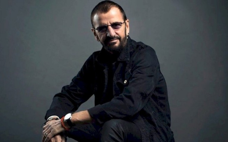 Ex-beatle Ringo Starr lança o seu novo EP "Zoom In"