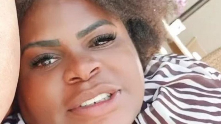 Jojo Todynho após colocar balão gástrico: "Estou muito feliz"