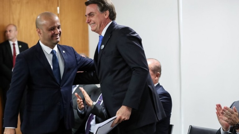 Projeto que ampliaria poderes de Bolsonaro é rejeitado por líderes da Câmara