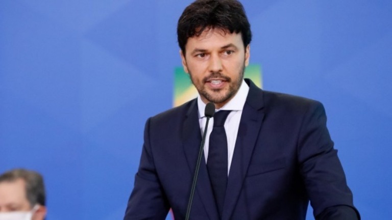 Ministro nega atrito do governo Bolsonaro com as Forças Armadas: "Nada muda"