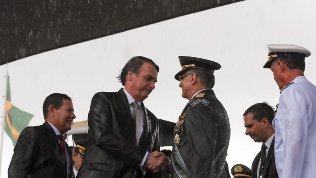 Bolsonaro x Alto Comando: entenda impasse na escolha do novo chefe do Exército