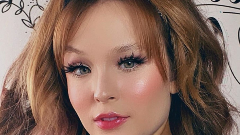 Larissa Manoela posta montagem de fotos e fãs elogiam: "Você é raridade" Larissa Manoela posta montagem de fotos e fãs elogiam: "Você é raridade"