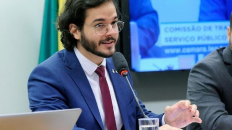 Túlio Gadelha compara resultado da eliminação do BBB21 com as eleições de 2022