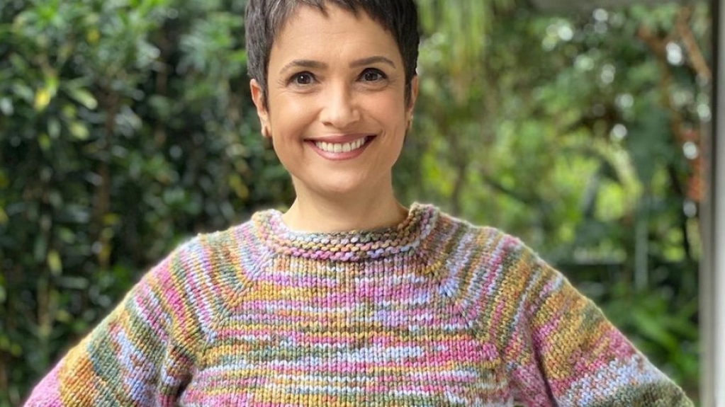 Sandra Annenberg diz que não pretende pintar os cabelos brancos; saiba por quê Sandra Annenberg diz que não pretende pintar os cabelos brancos; saiba por quê