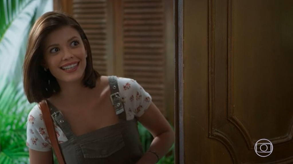 Kyra se apresenta a Alan como amiga de Alexia, em "Salve-se Quem Puder" Kyra se apresenta a Alan como amiga de Alexia, em "Salve-se Quem Puder"