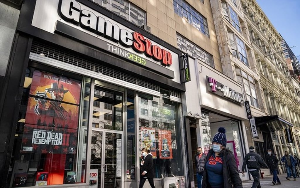 Gamestop recua após plano de vender 3,5 milhões de ações