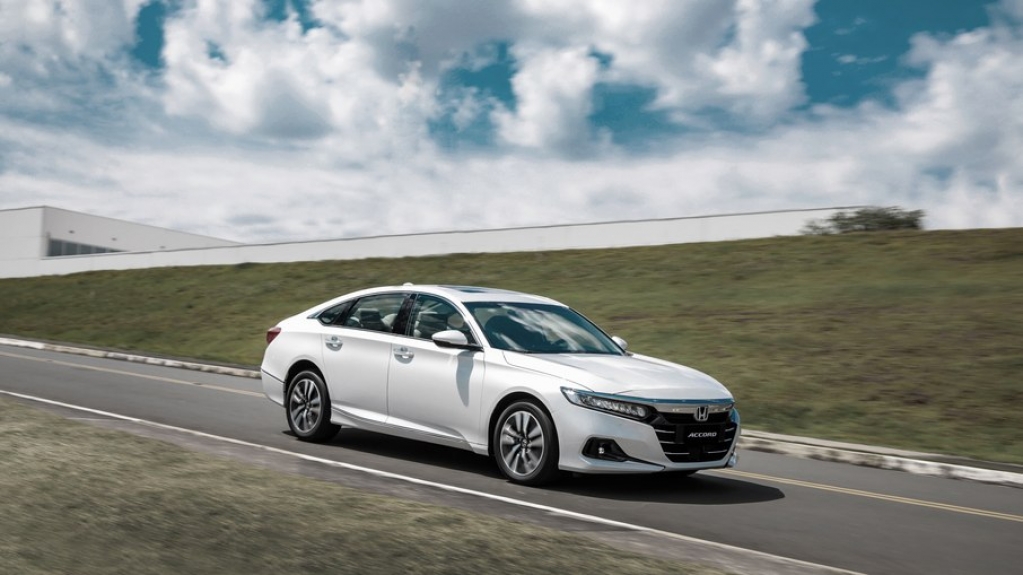 Honda Accord chega no 2º semestre híbrido e com visual atualizado