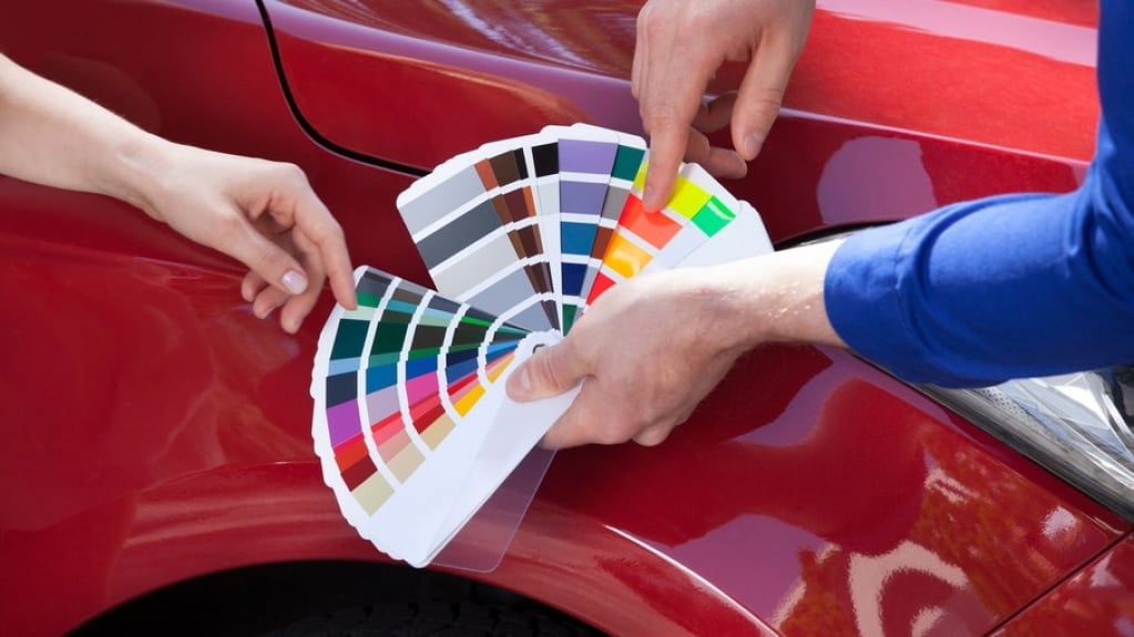 Descubra como são produzidas as cores para a repintura automotiva