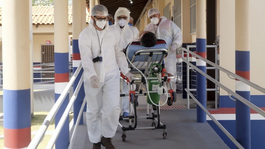 Expectativa de vida de brasileiro cai quase 2 anos com pandemia, diz Harvard Expectativa de vida de brasileiro cai quase 2 anos com pandemia, diz Harvard