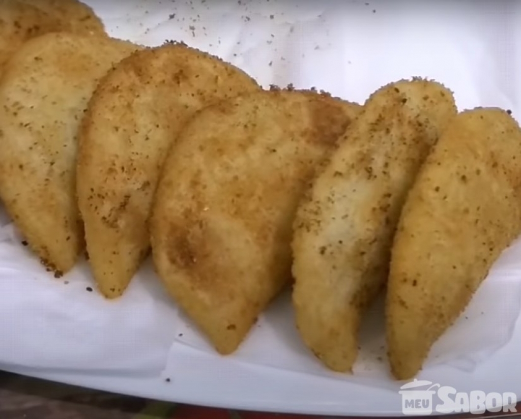 Aprenda a fazer deliciosos salgadinhos! Risoles de Queijo muito gostoso e fácil!