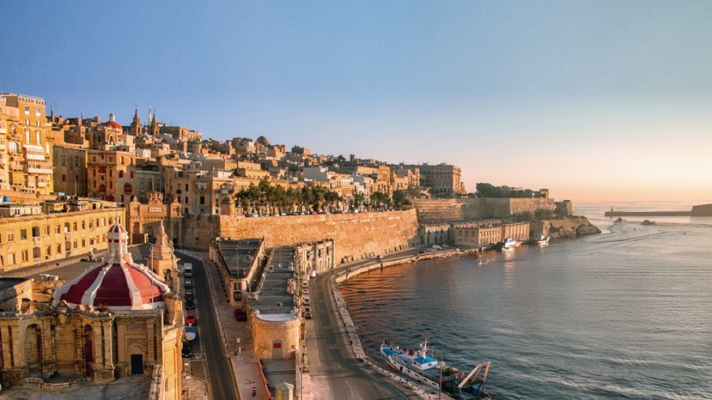 Malta irá pagar turistas para reservar hotéis para compensar perdas com Covid-19