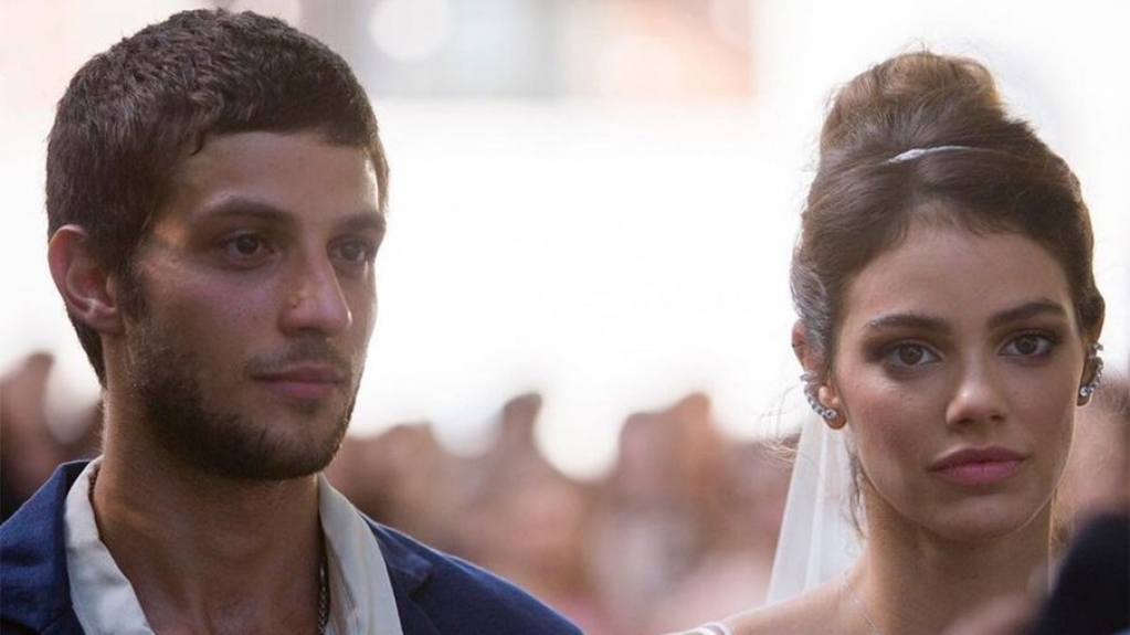 Chay Suede e Laura Neiva esperam segundo filho, diz revista Chay Suede e Laura Neiva esperam segundo filho, diz revista
