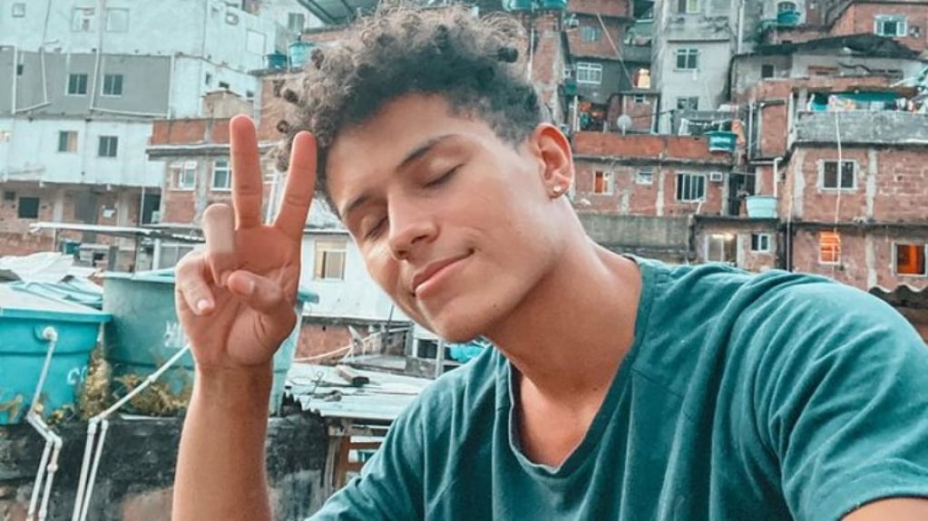 Ex-BBB Danrley é aprovado na UFRJ e pretende mudar vidas nas favelas