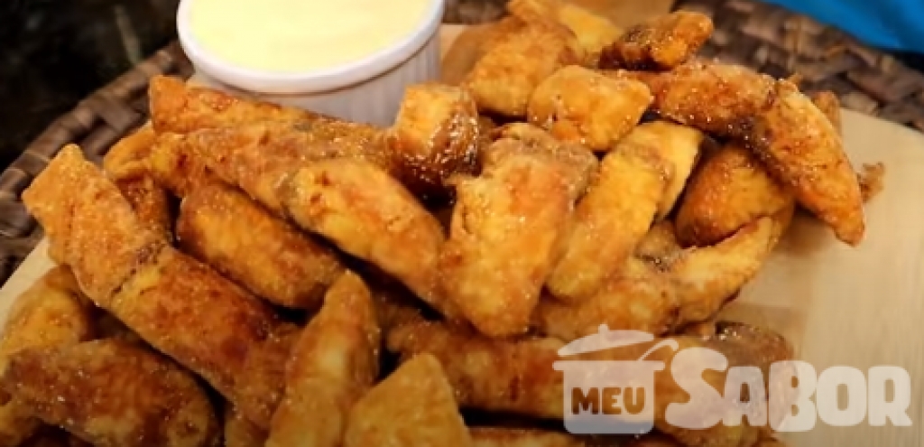 Petiscos de peixe frito para servir na roda de amigos e curtir aquele happy hour maravilhoso!