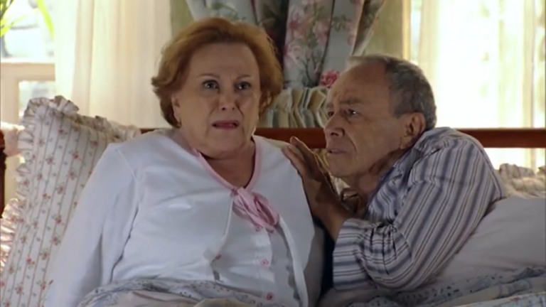 Iná sonha com Ana, em "A Vida da Gente"
