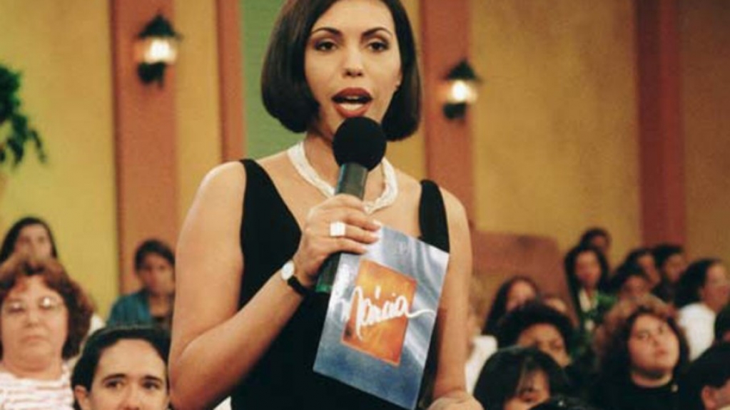 Longe da TV, Márcia Goldschmidt hoje vive em mansão na Espanha Longe da TV, Márcia Goldschmidt hoje vive em mansão na Espanha