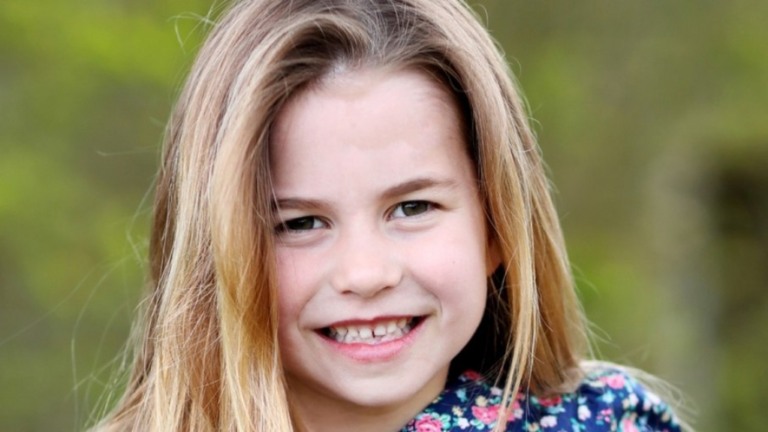 Família real divulga foto do 6º aniversário da princesa Charlotte