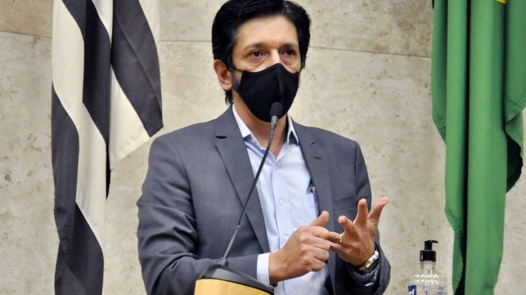 Ricardo Nunes assume prefeitura de SP com "lista de tarefas" de Covas